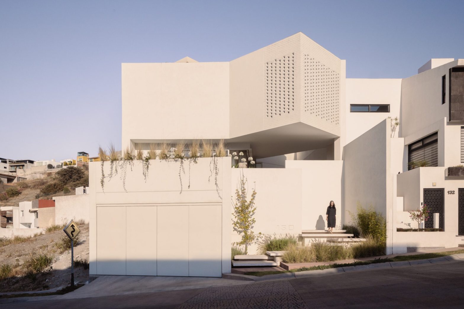 معماری هایکو: سادگی شاعرانه جایگزینی احساسی برای طراحی مینیمالیست ارائه می دهد